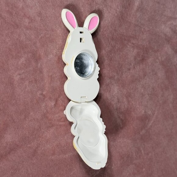 Vintage Avon 1973 Funny Bunny Pin Pal Fragrance Glacé Brooch - Picture 10 of 13